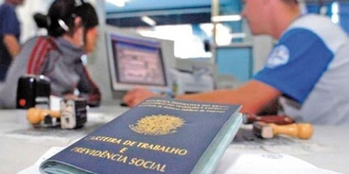 Contratos anteriores à reforma trabalhista devem ser rescindidos com sindicato