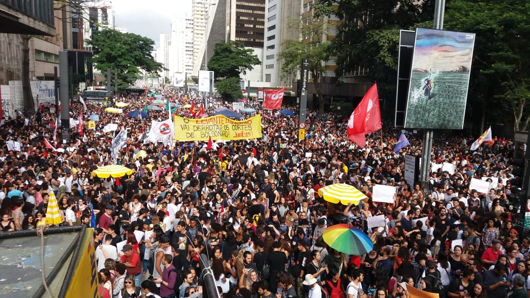 FESSPMESP, CSPM, CSB e toda a categoria unida em prol da Greve Nacional da Educação